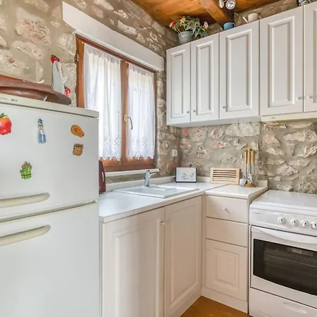 Holiday home Krios Thea House Krotiri